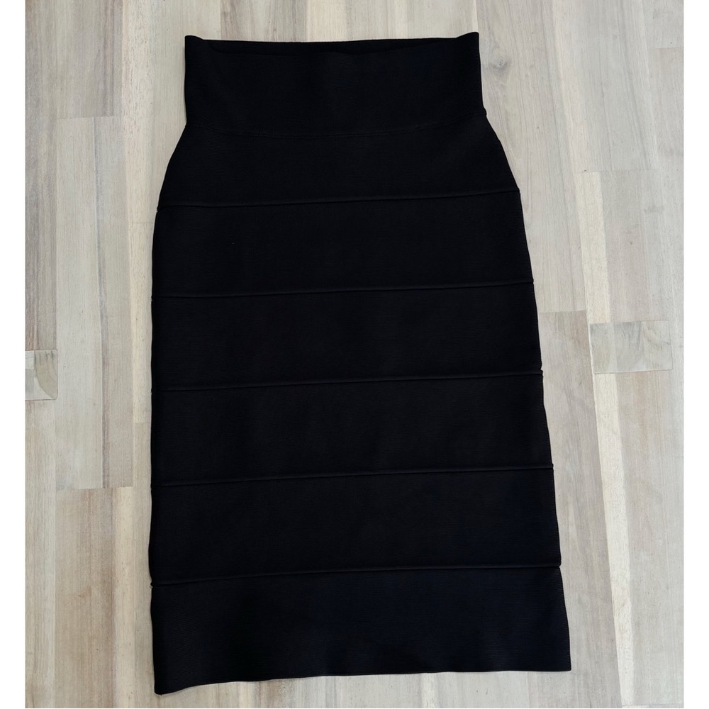 BCBGMaxAzria Black High-Waist Panel Pencil Skirt